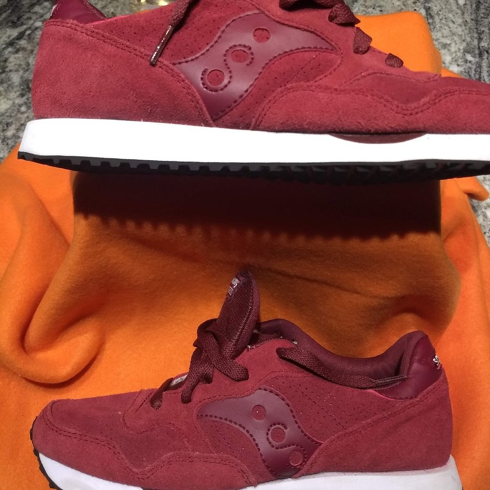 NEW! Saucony & Madewell DXN Trainer.
